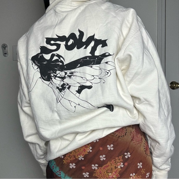 olivia rodrigo Tops - Olivia Rodrigo Sour Butterfly Hoodie Large